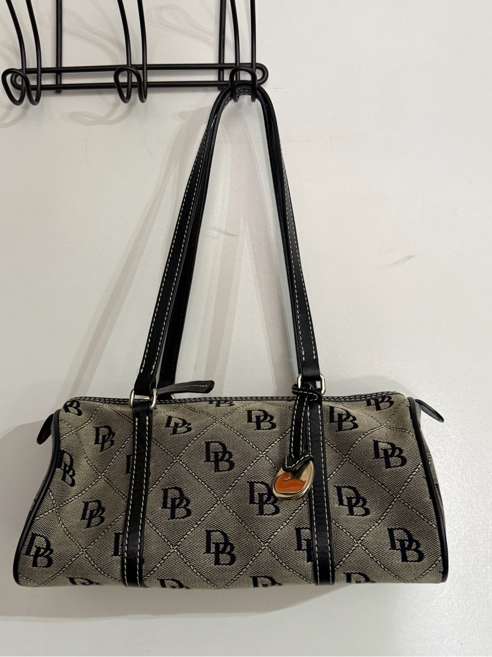 EUC Vintage Dooney & Bourke Barrel Bag/shoulder DB Logo Print